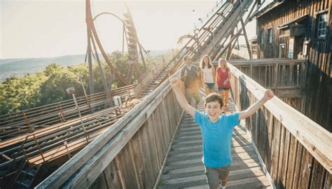 silver dollar city entertainment|2 day silver dollar city tickets.